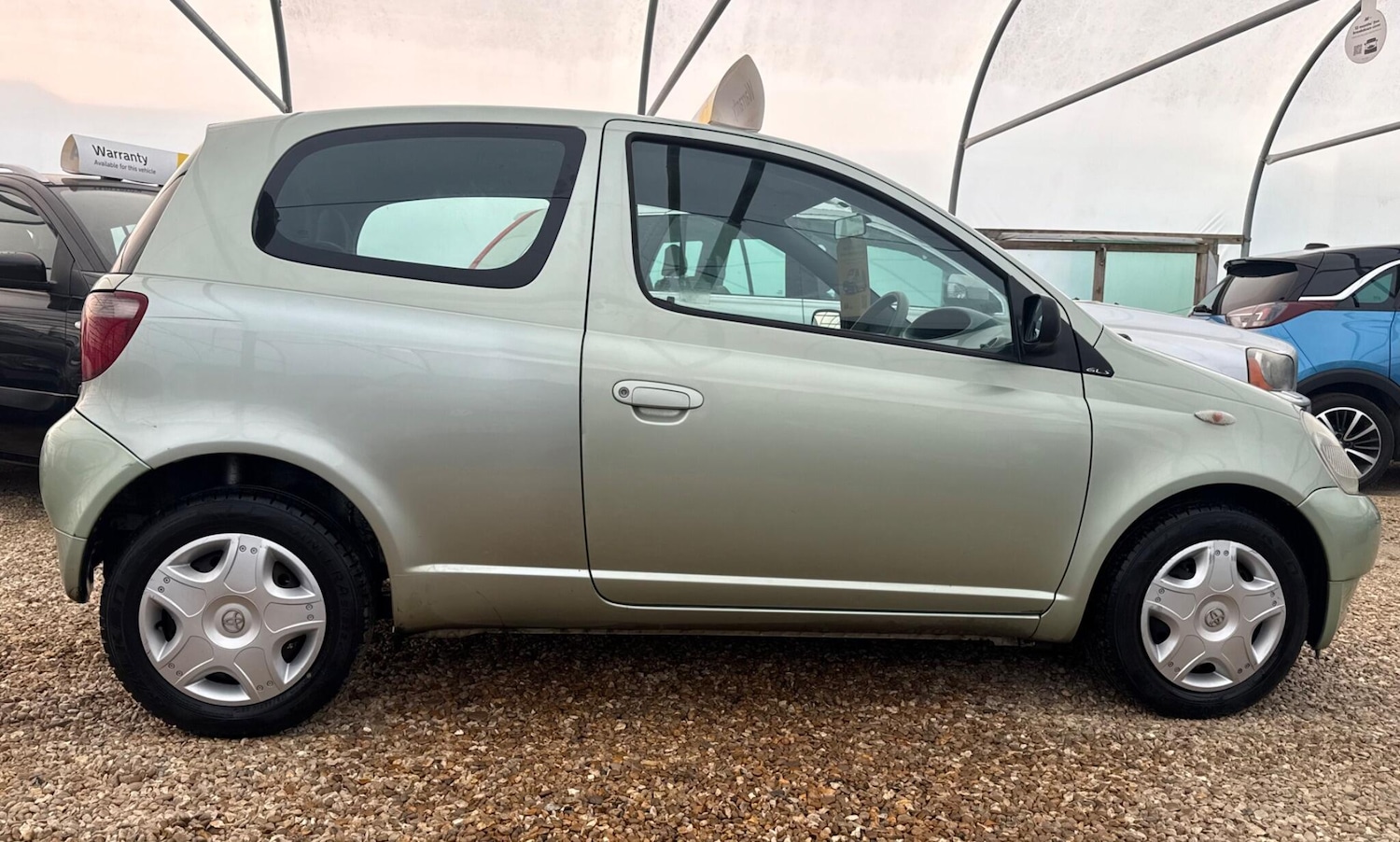 Used Toyota Yaris 2002 for sale - 76138521: Photo 33
