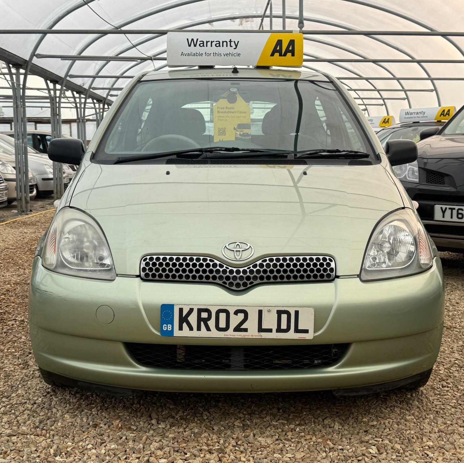 Used Toyota Yaris 2002 for sale - 76138521: Photo 4