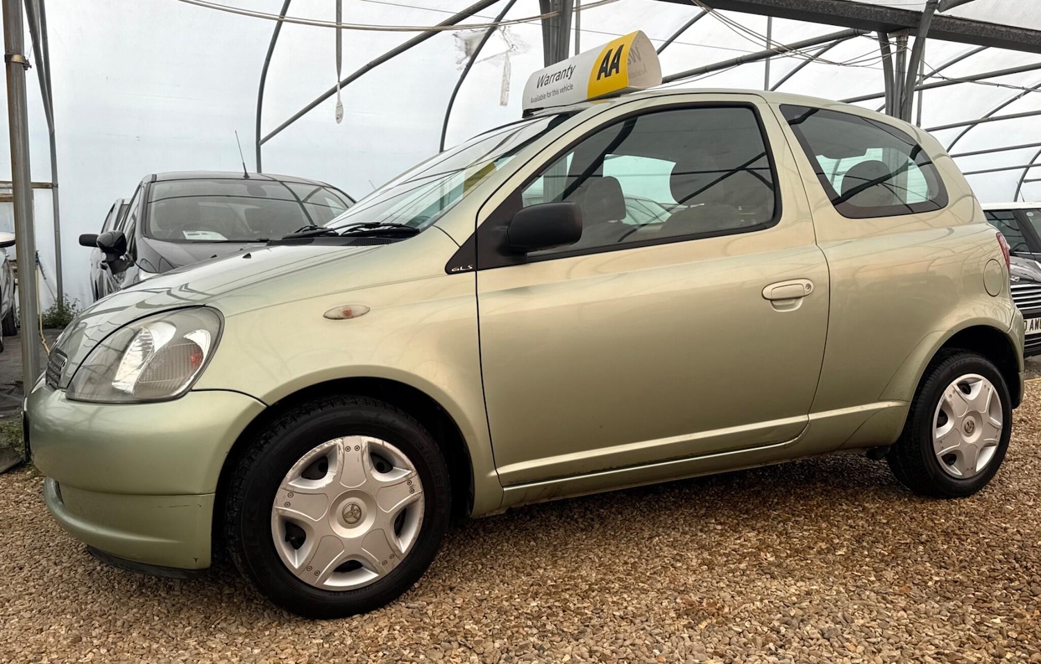 Used Toyota Yaris 2002 for sale - 76138521: Photo 43