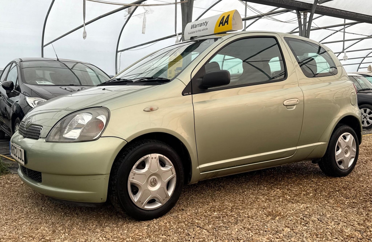 Used Toyota Yaris 2002 for sale - 76138521: Photo 44