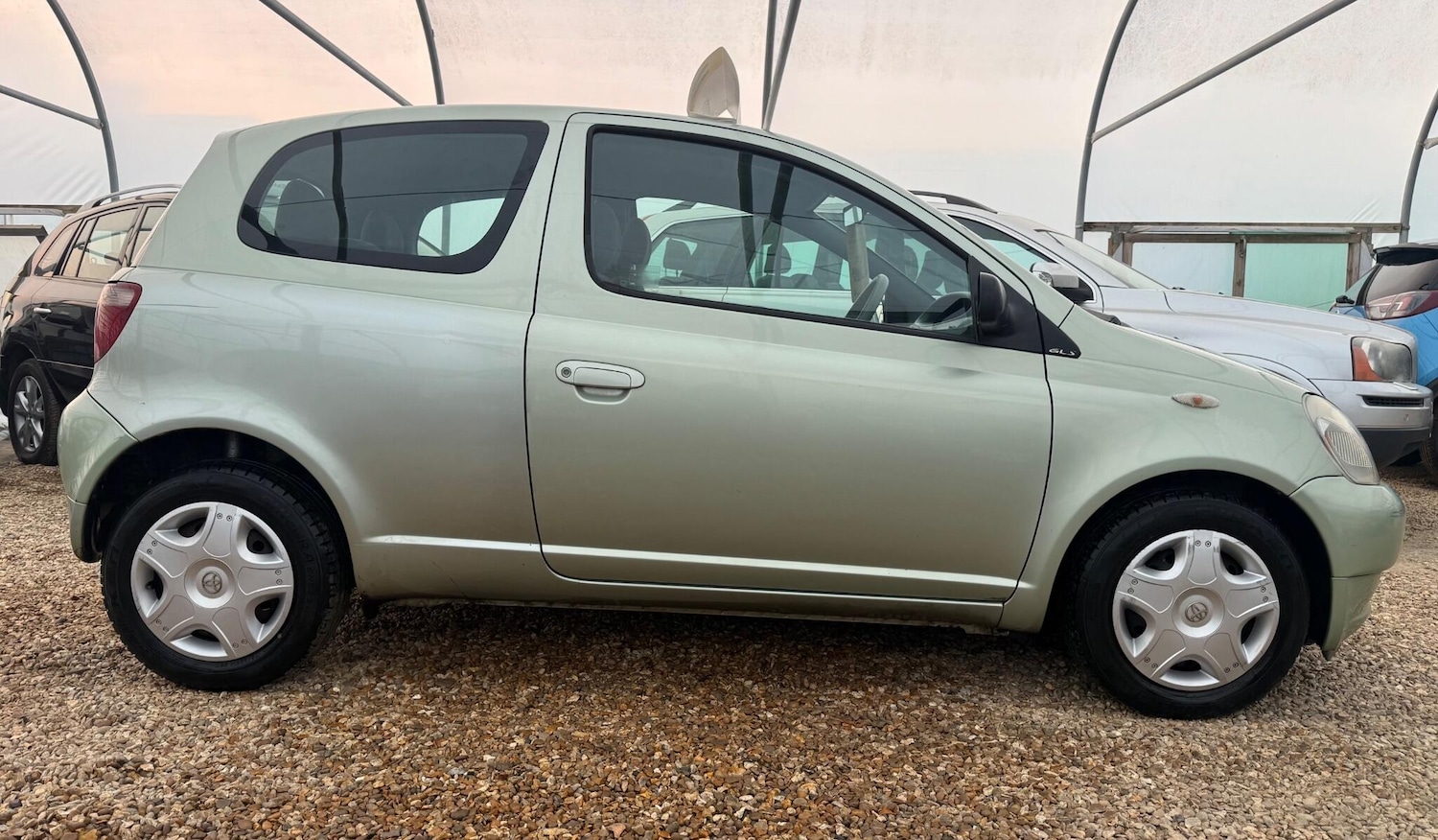 Used Toyota Yaris 2002 for sale - 76138521: Photo 5