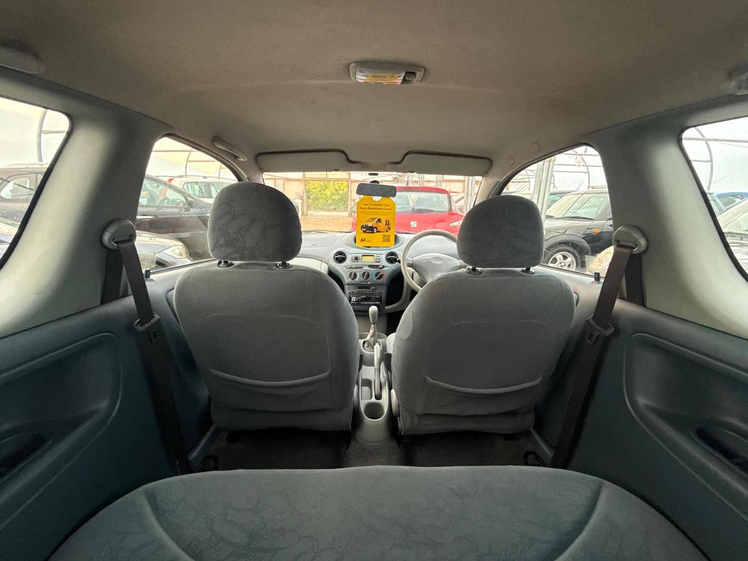 Used Toyota Yaris 2002 for sale - 76138521: Photo 59