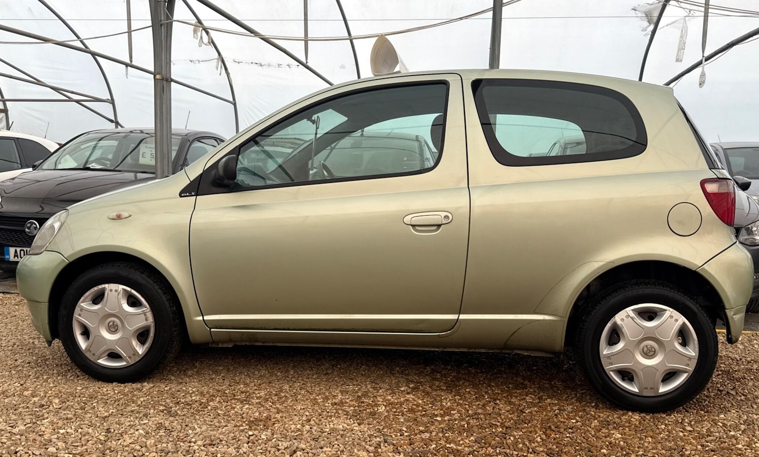 Used Toyota Yaris 2002 for sale - 76138521: Photo 7