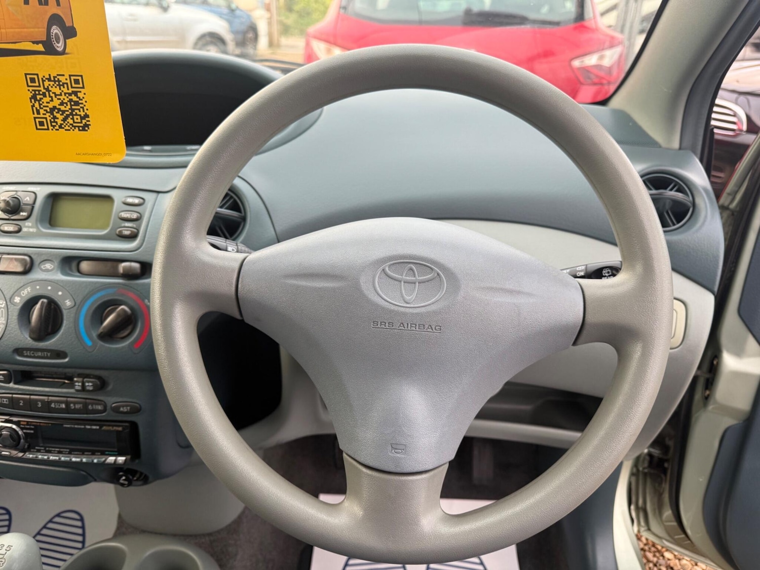 Used Toyota Yaris 2002 for sale - 76138521: Photo 70