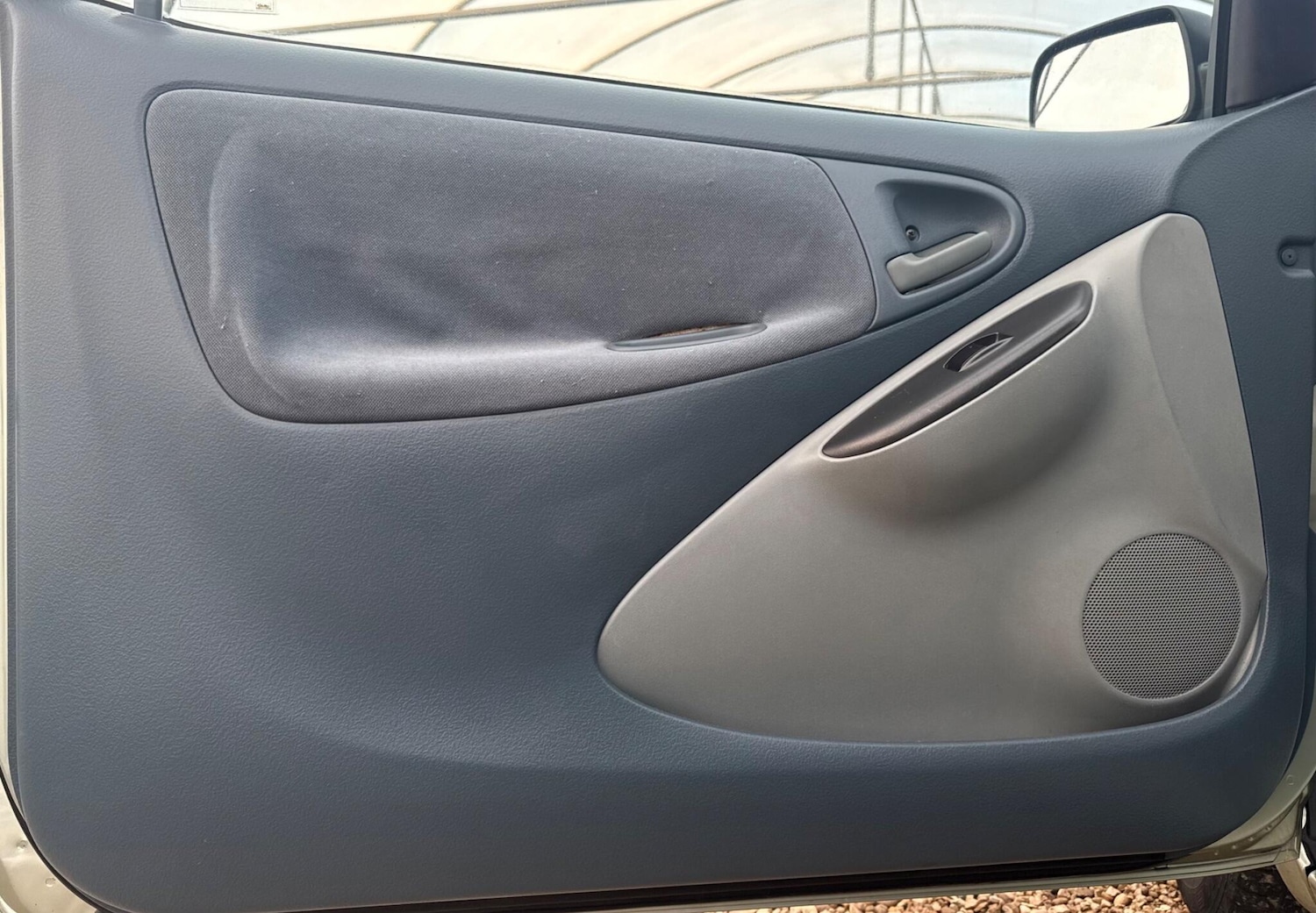 Used Toyota Yaris 2002 for sale - 76138521: Photo 73