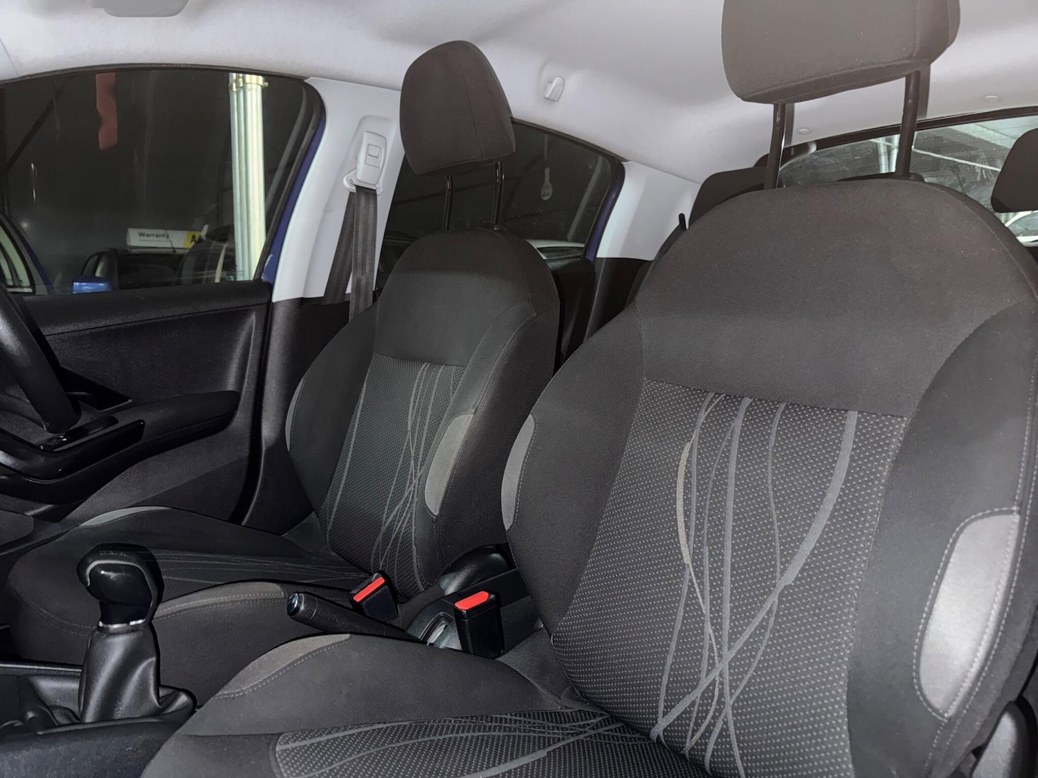 Used Peugeot 208 2013 for sale - 76898673: Photo 24