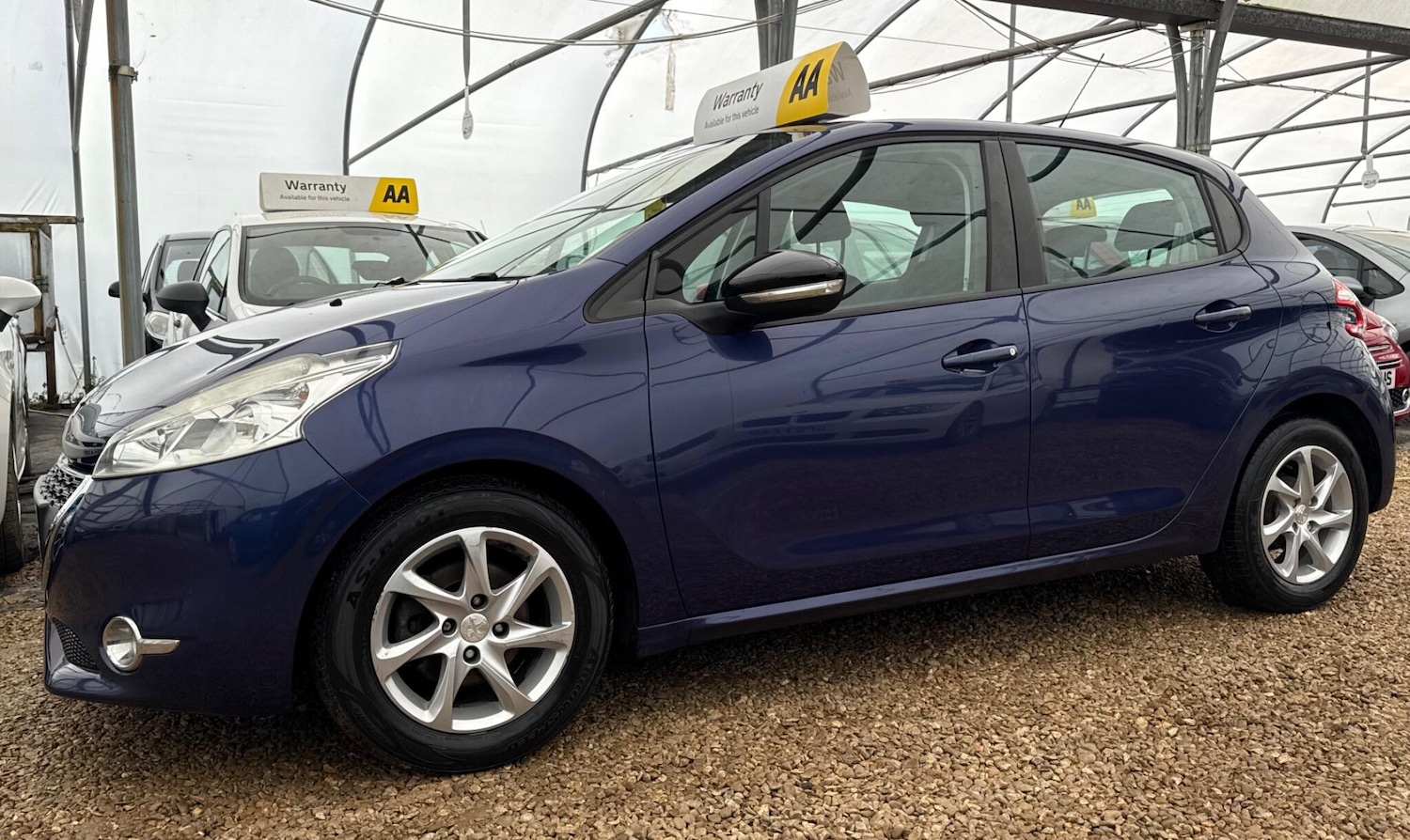 Used Peugeot 208 2013 for sale - 76898673: Photo 42