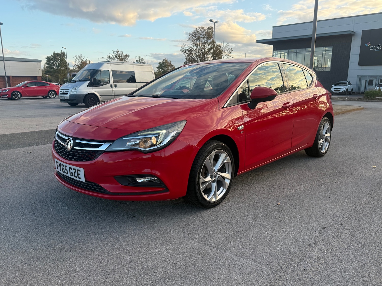 Used Vauxhall Astra 2015 for sale - 75910910: Photo 10