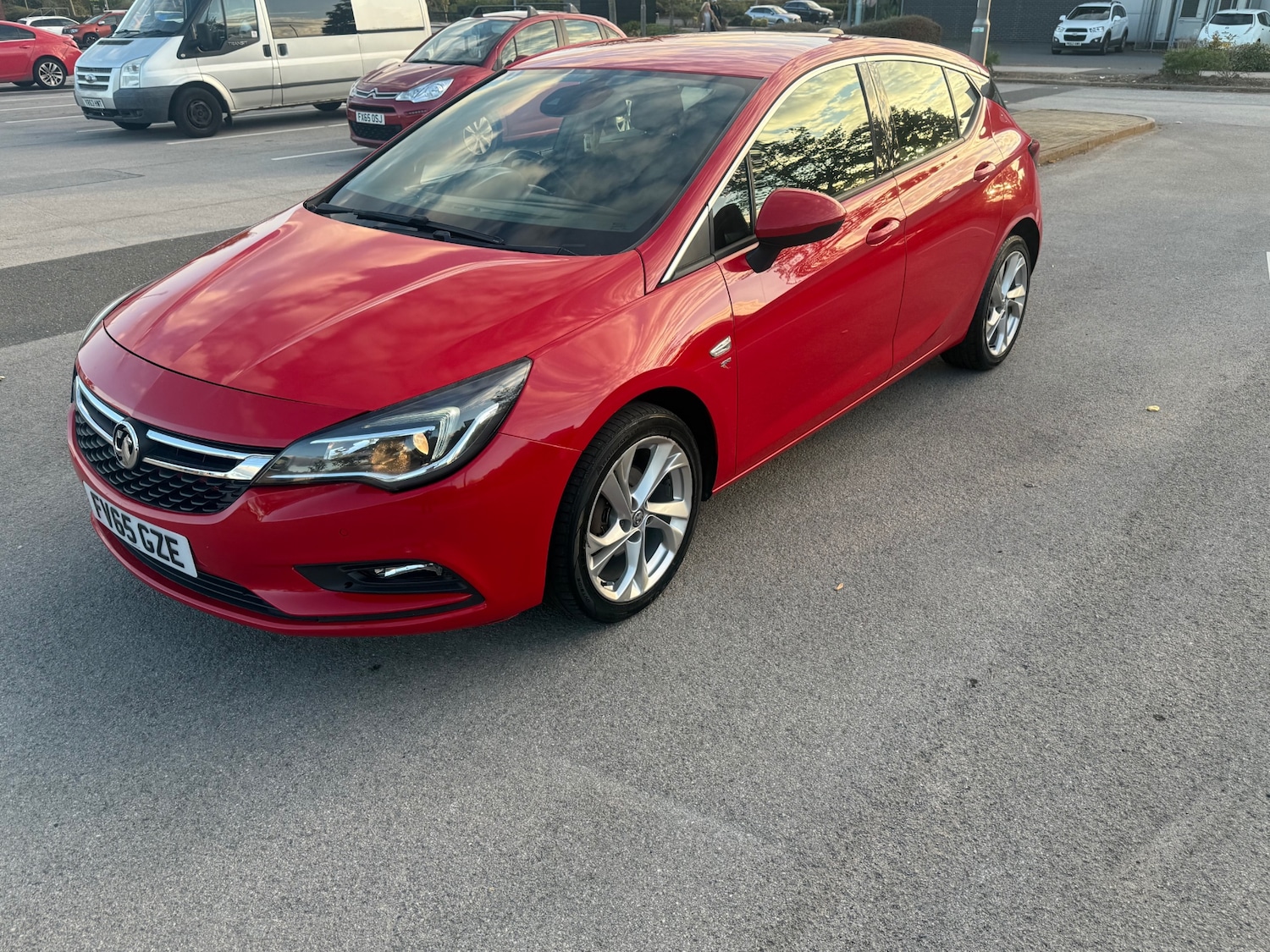 Used Vauxhall Astra 2015 for sale - 75910910: Photo 11