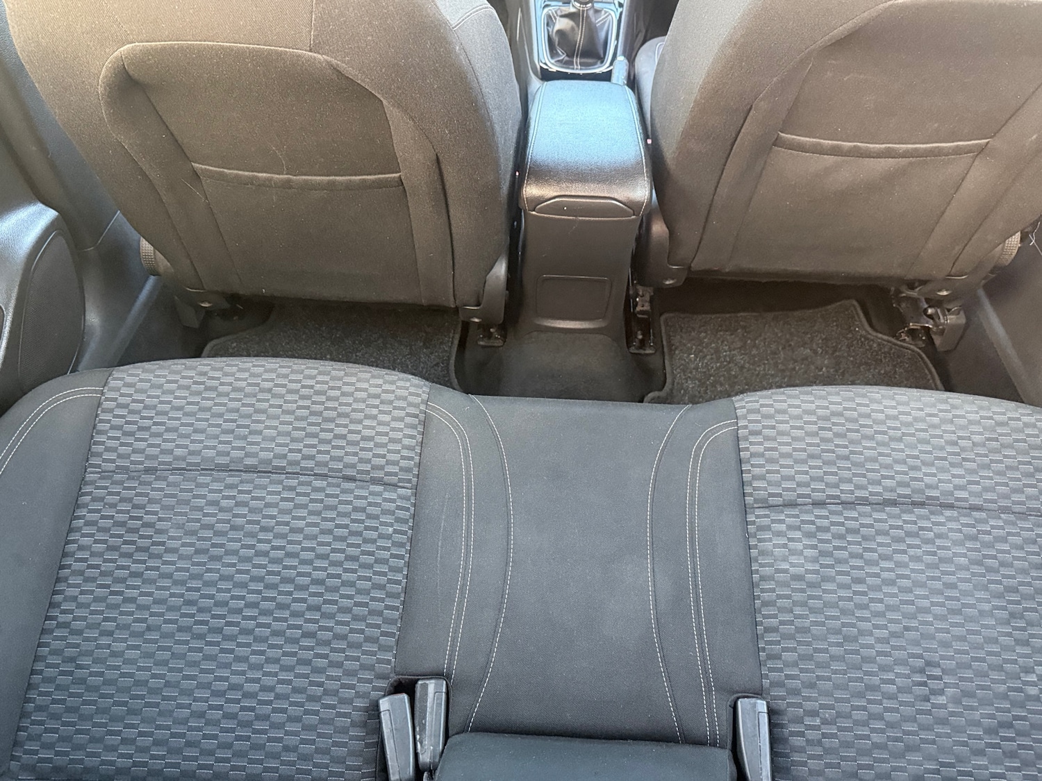 Used Vauxhall Astra 2015 for sale - 75910910: Photo 33