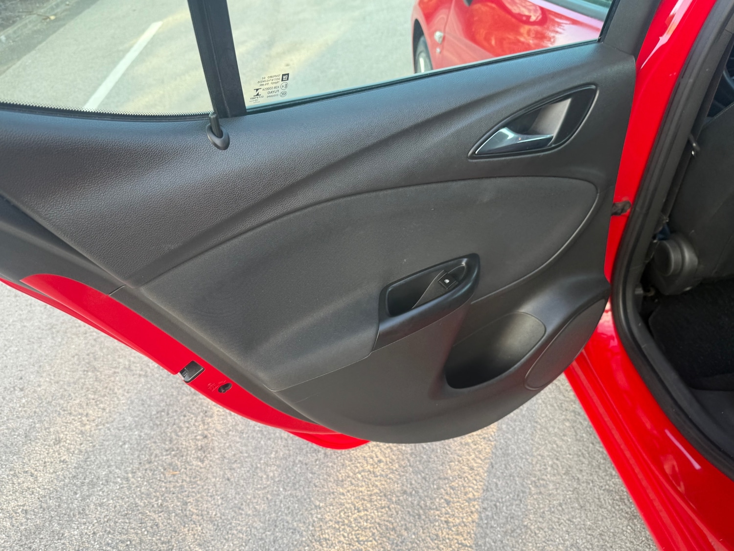 Used Vauxhall Astra 2015 for sale - 75910910: Photo 36