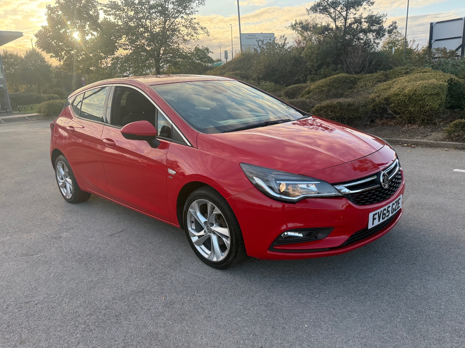 Used Vauxhall Astra 2015 for sale - 75910910: Photo 4