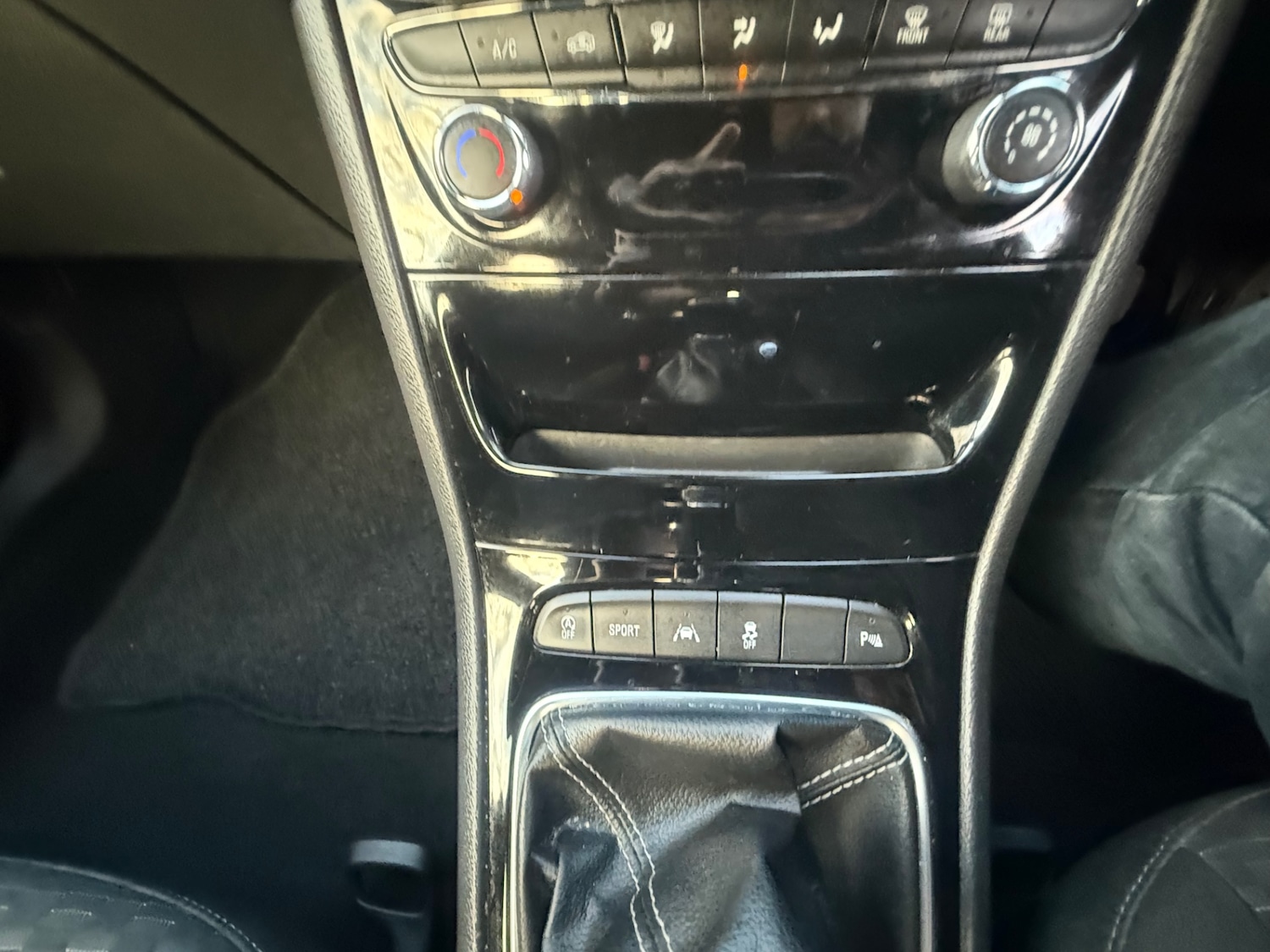 Used Vauxhall Astra 2015 for sale - 75910910: Photo 51