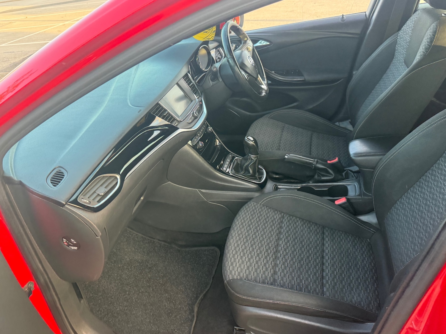 Used Vauxhall Astra 2015 for sale - 75910910: Photo 59