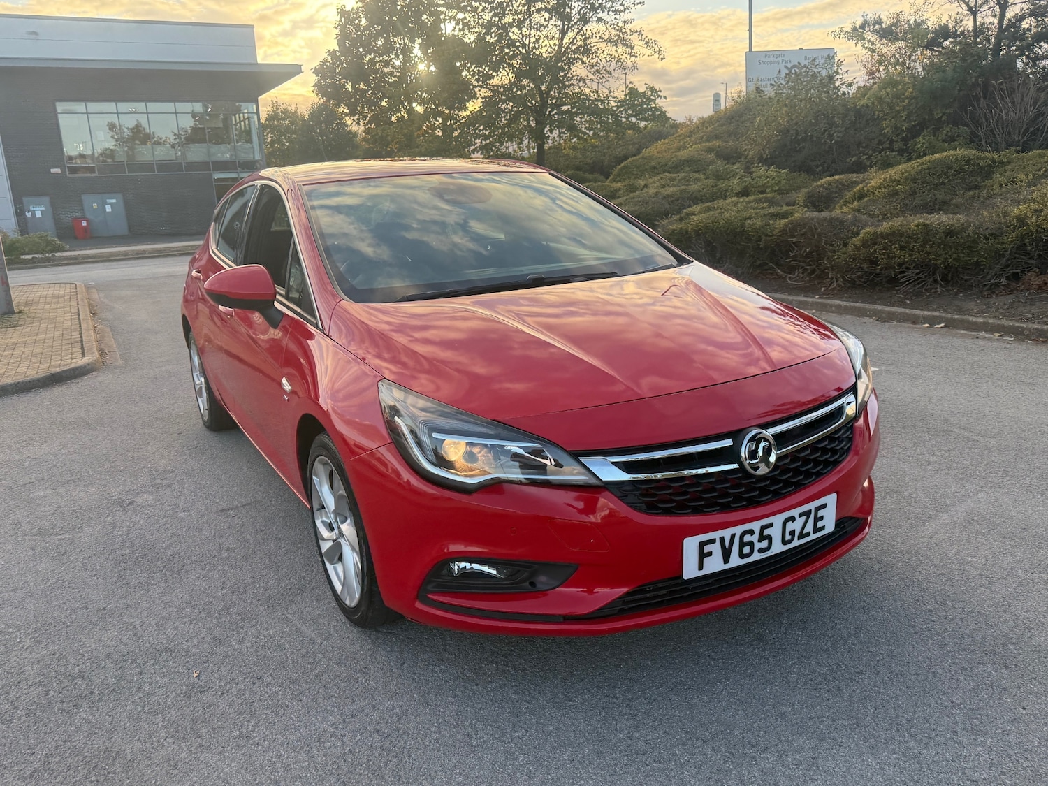 Used Vauxhall Astra 2015 for sale - 75910910: Photo 8
