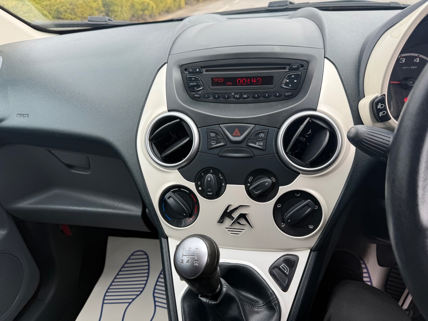 Used Ford Ka 2014 for sale - 78078812: Photo 35