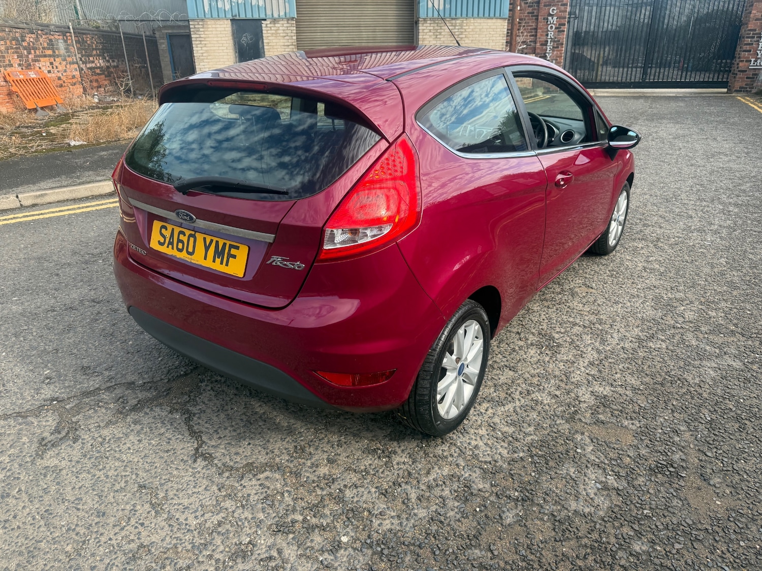 Used Ford Fiesta 2011 for sale - 75980655: Photo 8