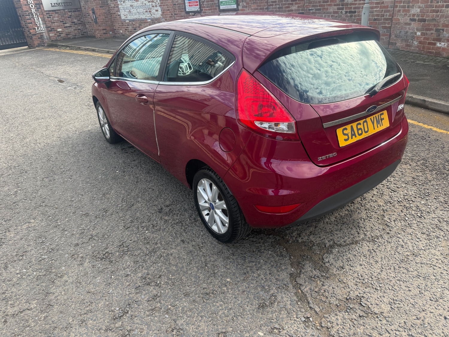 Used Ford Fiesta 2011 for sale - 75980655: Photo 9