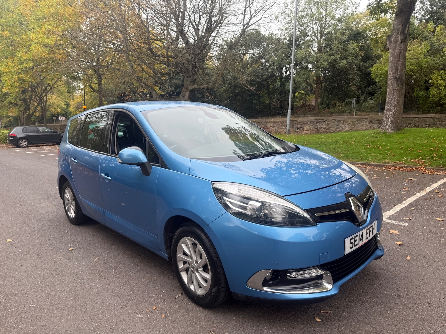 Used Renault Grand Scenic 2014 for sale - 76229133: Photo 16