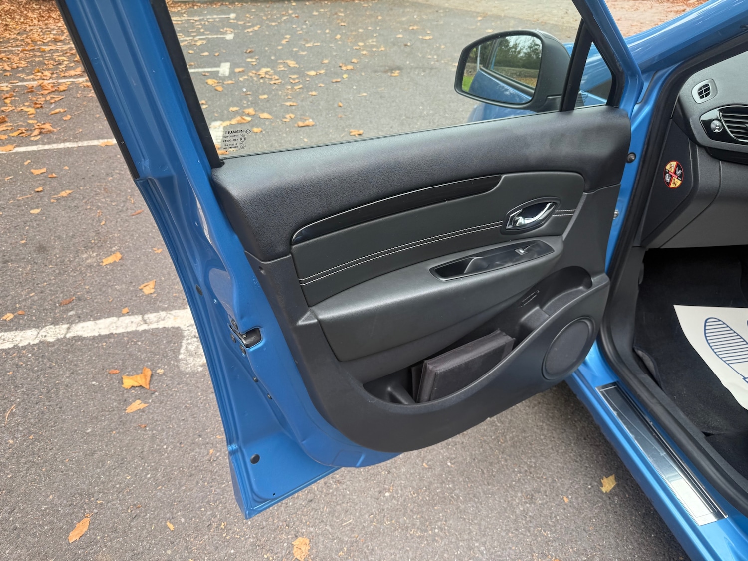 Used Renault Grand Scenic 2014 for sale - 76229133: Photo 27