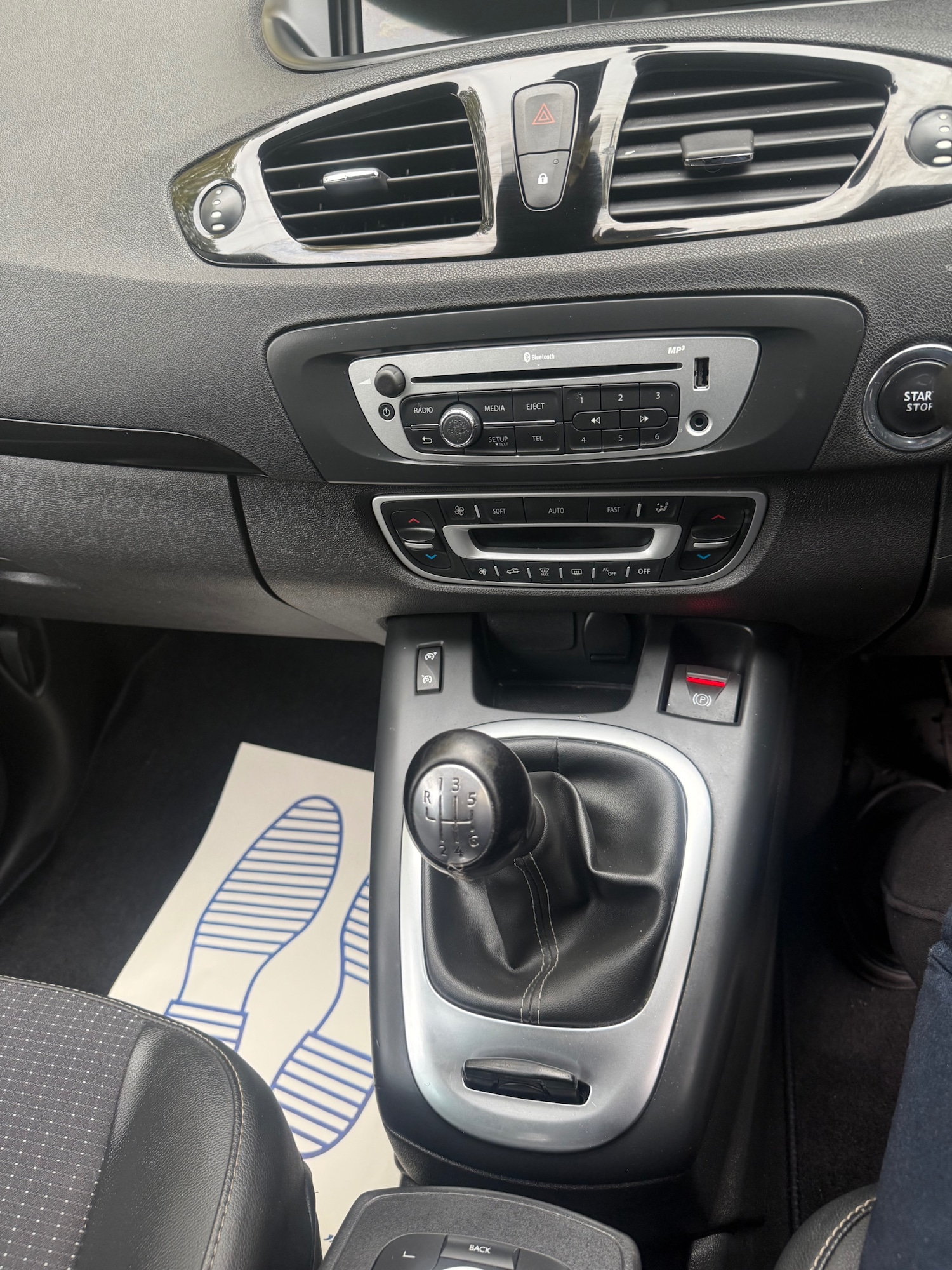 Used Renault Grand Scenic 2014 for sale - 76229133: Photo 35