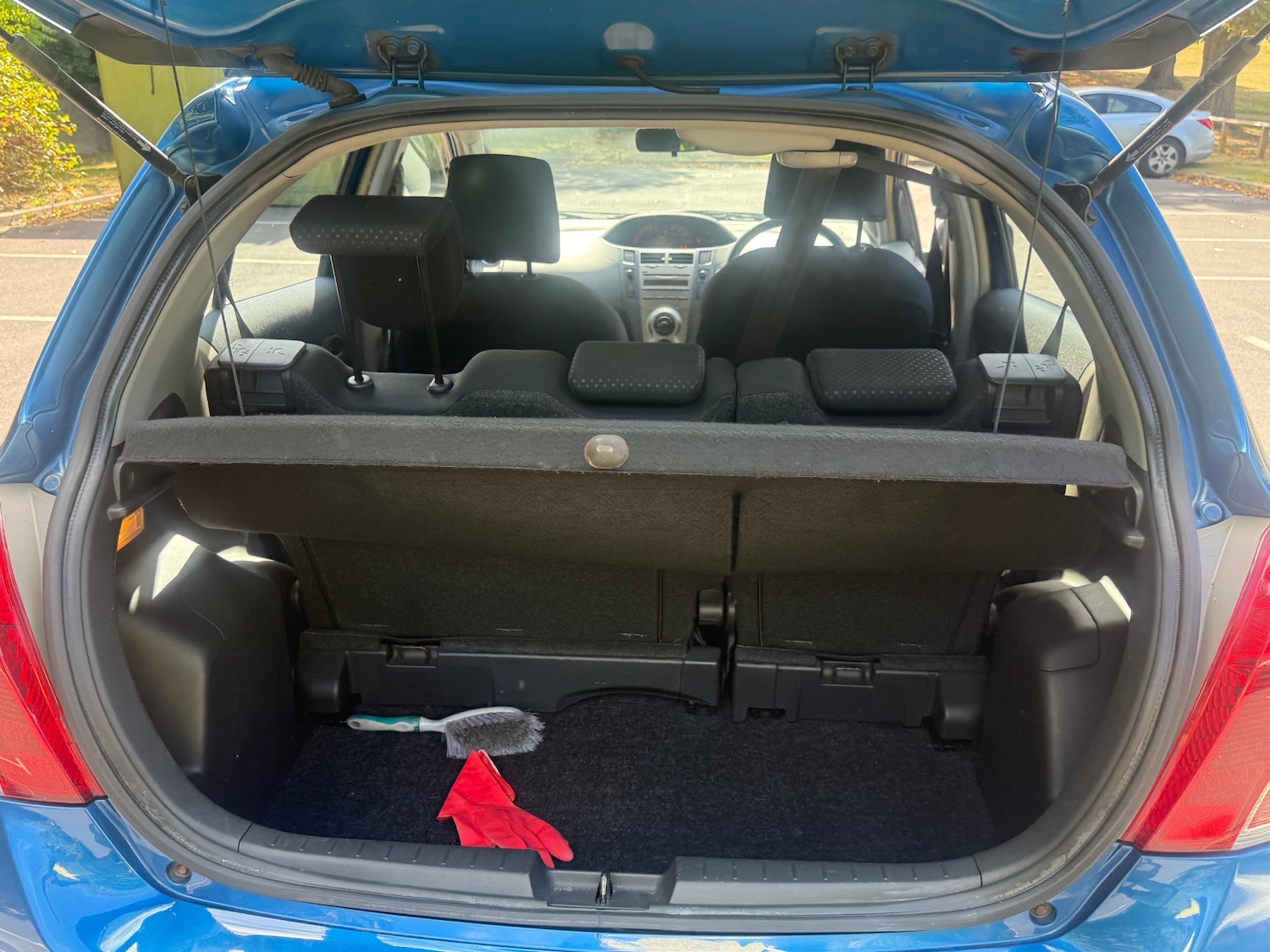 Used Toyota Yaris 2010 for sale - 76286203: Photo 17
