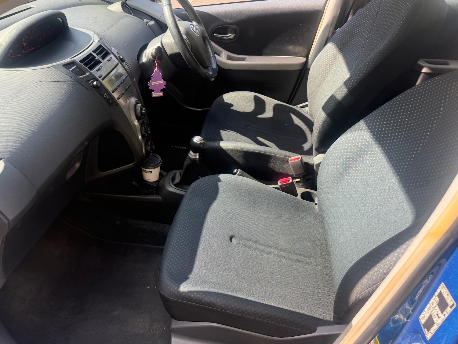 Used Toyota Yaris 2010 for sale - 76286203: Photo 25