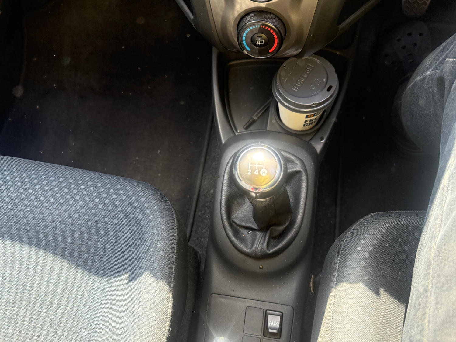 Used Toyota Yaris 2010 for sale - 76286203: Photo 35