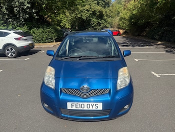 Used Toyota Yaris 2010 for sale - 76286203: Photo