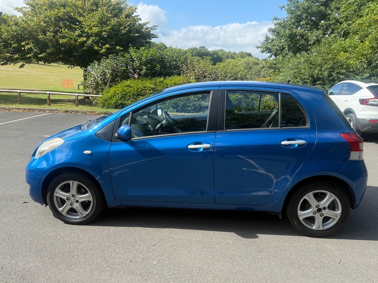 Used Toyota Yaris 2010 for sale - 76286203: Photo 9