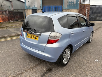 Used Honda Jazz 2009 for sale - 77603322: Photo