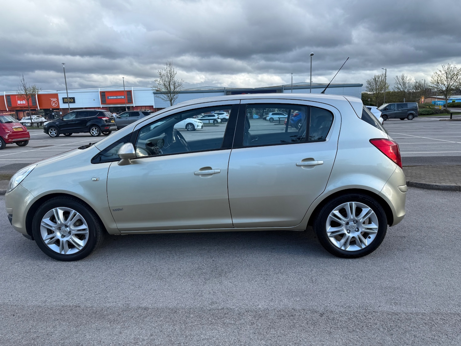 Used Vauxhall Corsa 2008 for sale - 78067245: Photo 11