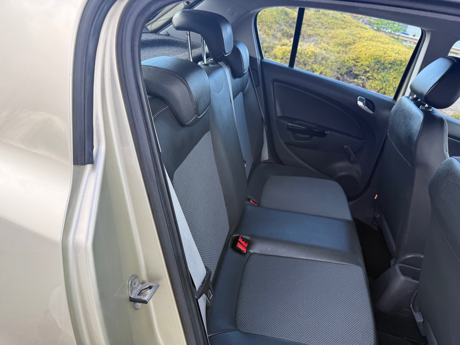 Used Vauxhall Corsa 2008 for sale - 78067245: Photo 20