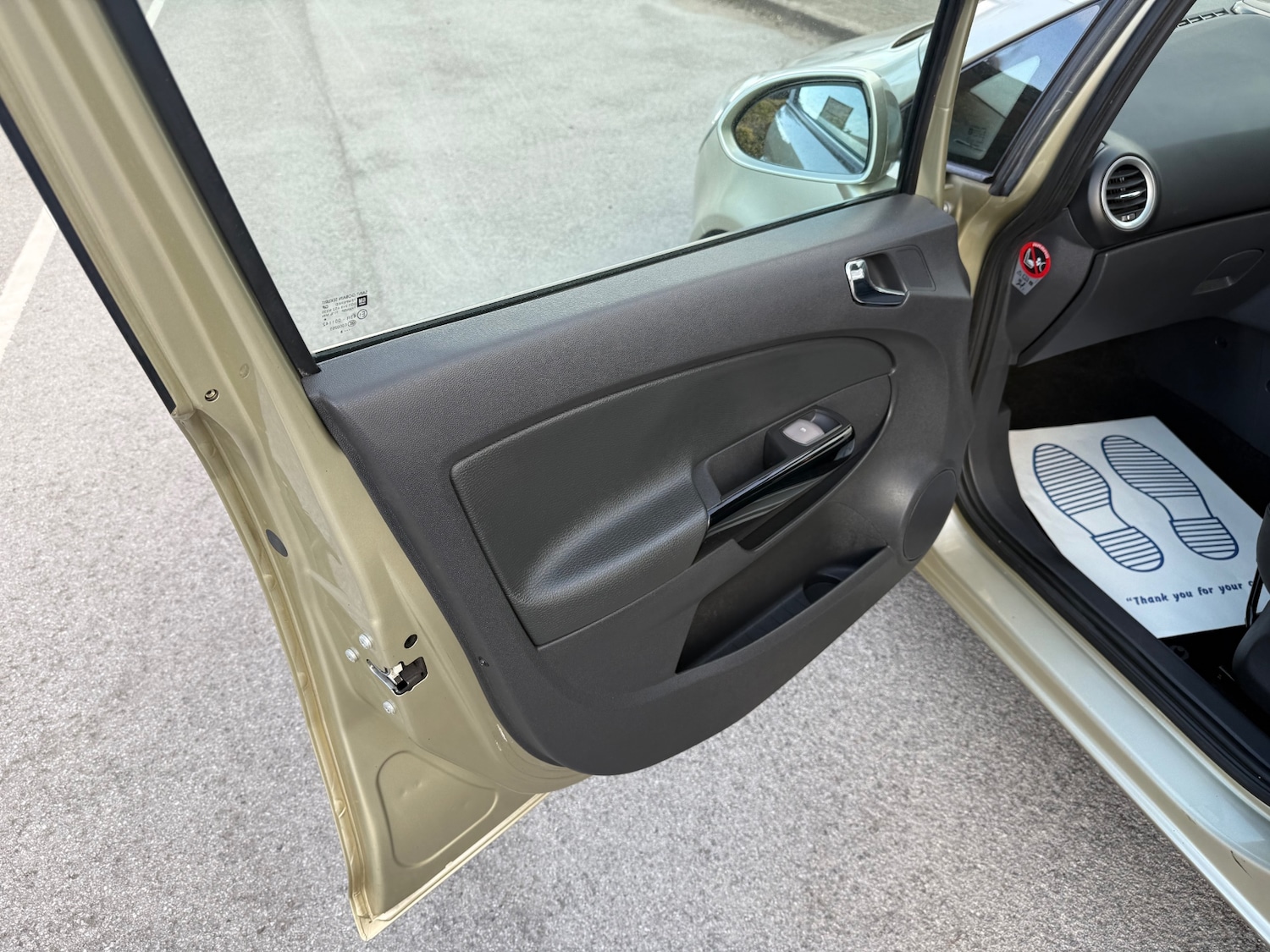 Used Vauxhall Corsa 2008 for sale - 78067245: Photo 23