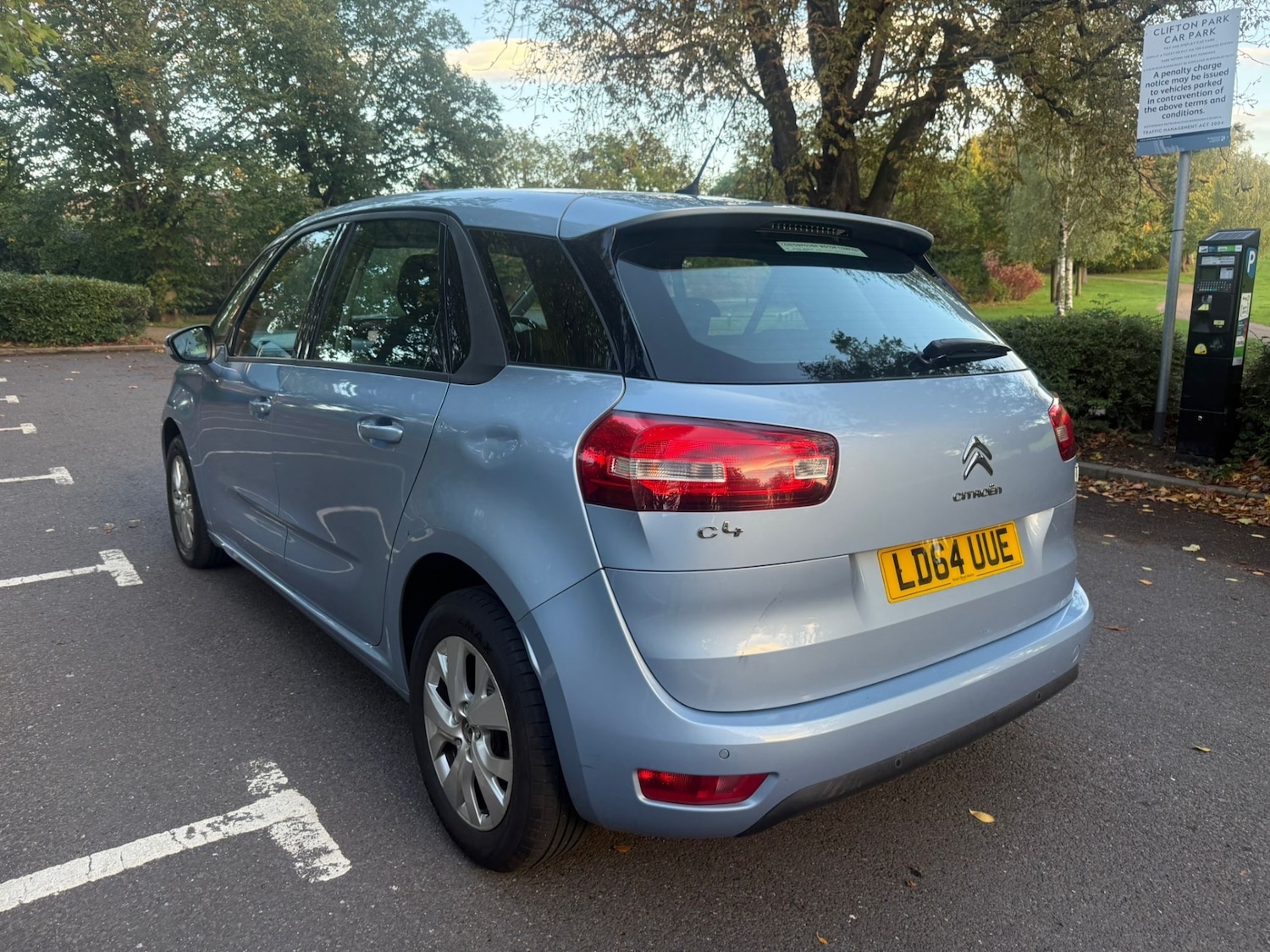 Used Citroen C4 Picasso 2014 for sale - 76156679: Photo 12