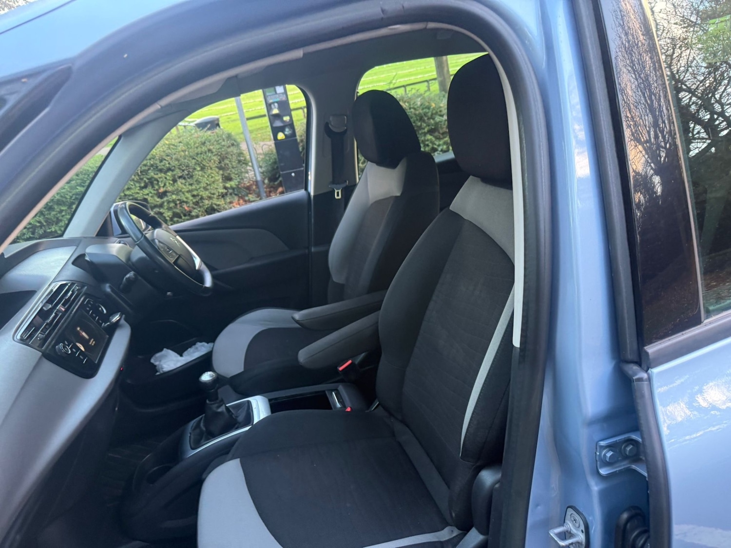 Used Citroen C4 Picasso 2014 for sale - 76156679: Photo 25