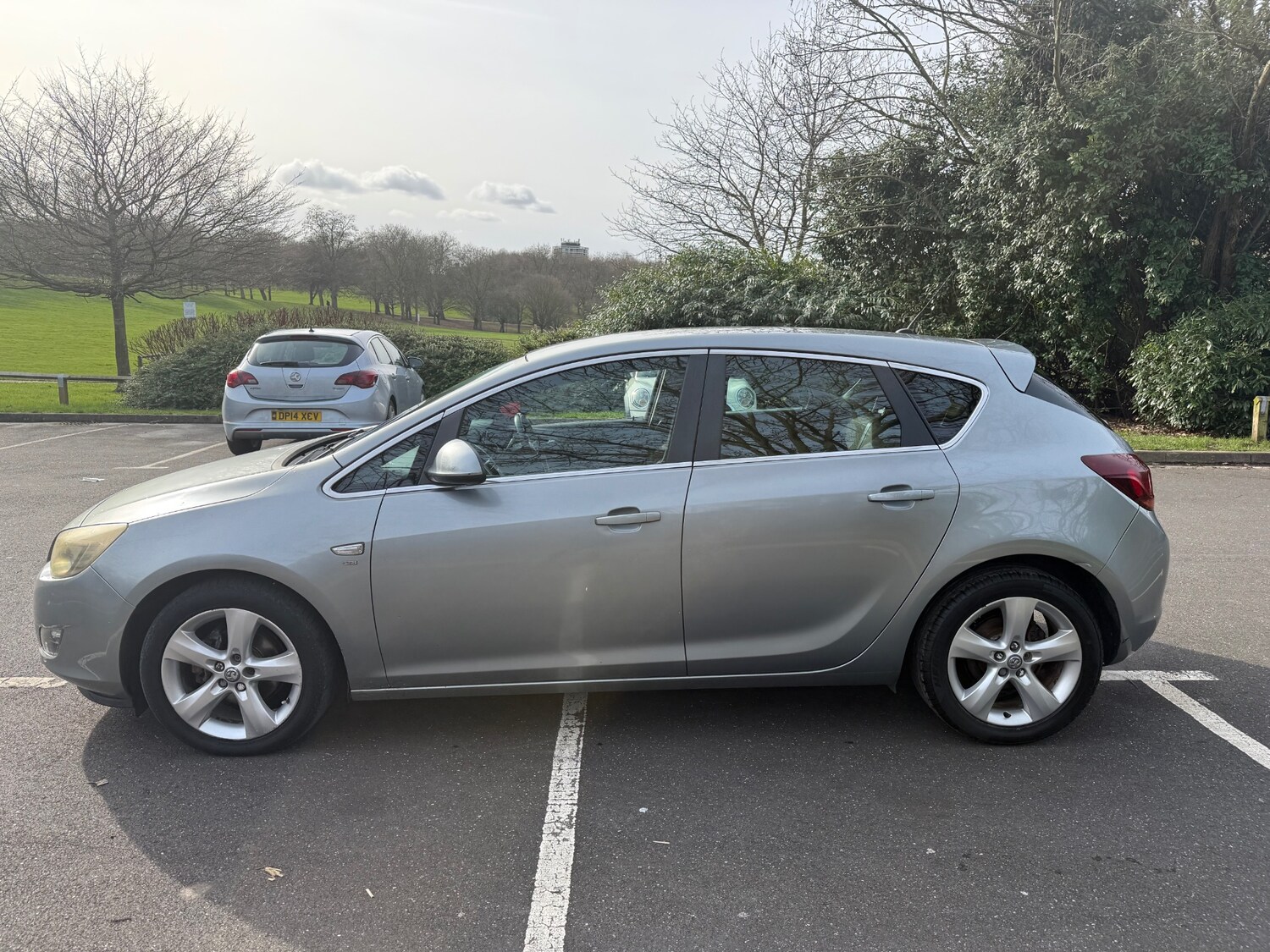 Used Vauxhall Astra 2012 for sale - 77335696: Photo 11