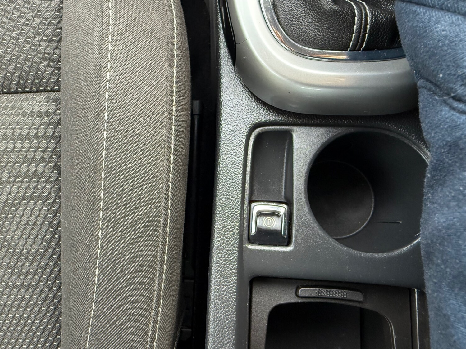 Used Vauxhall Astra 2012 for sale - 77335696: Photo 29