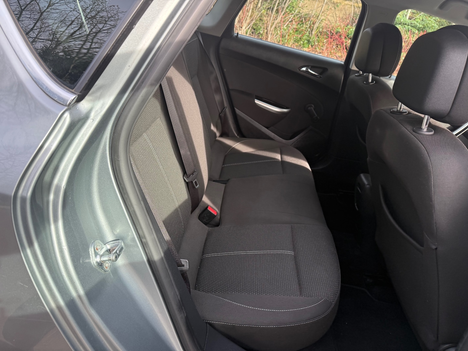 Used Vauxhall Astra 2012 for sale - 77335696: Photo 32