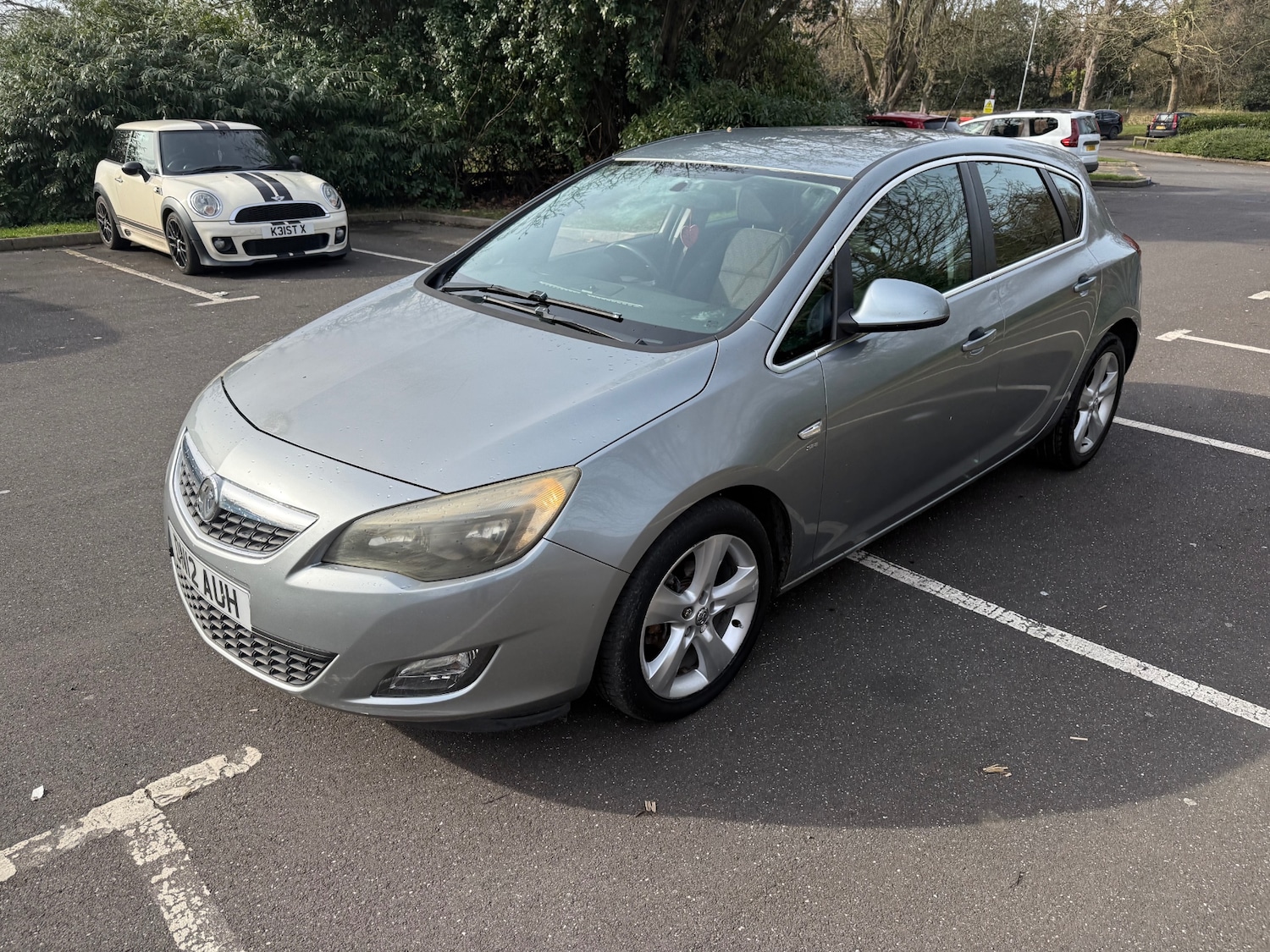 Used Vauxhall Astra 2012 for sale - 77335696: Photo 9