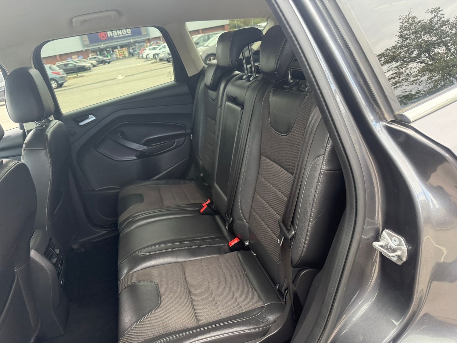 Used Ford Kuga 2015 for sale - 74041701: Photo 21