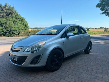 Used Vauxhall Corsa 2011 for sale - 79154260: Photo
