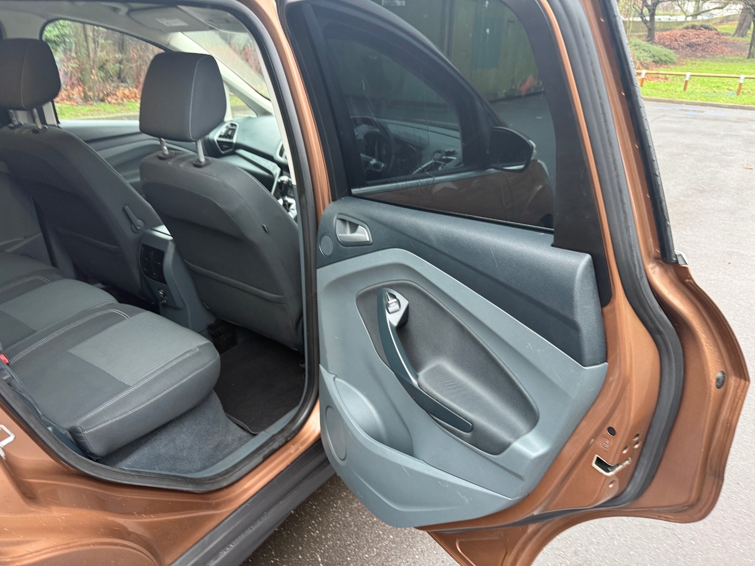 Used Ford C-Max 2014 for sale - 77125967: Photo 25