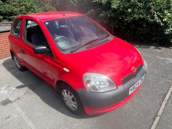 Used Toyota Yaris 2001 for sale - 75594298: Photo