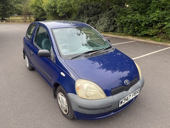 Used Toyota Yaris 2000 for sale - 75487013: Photo