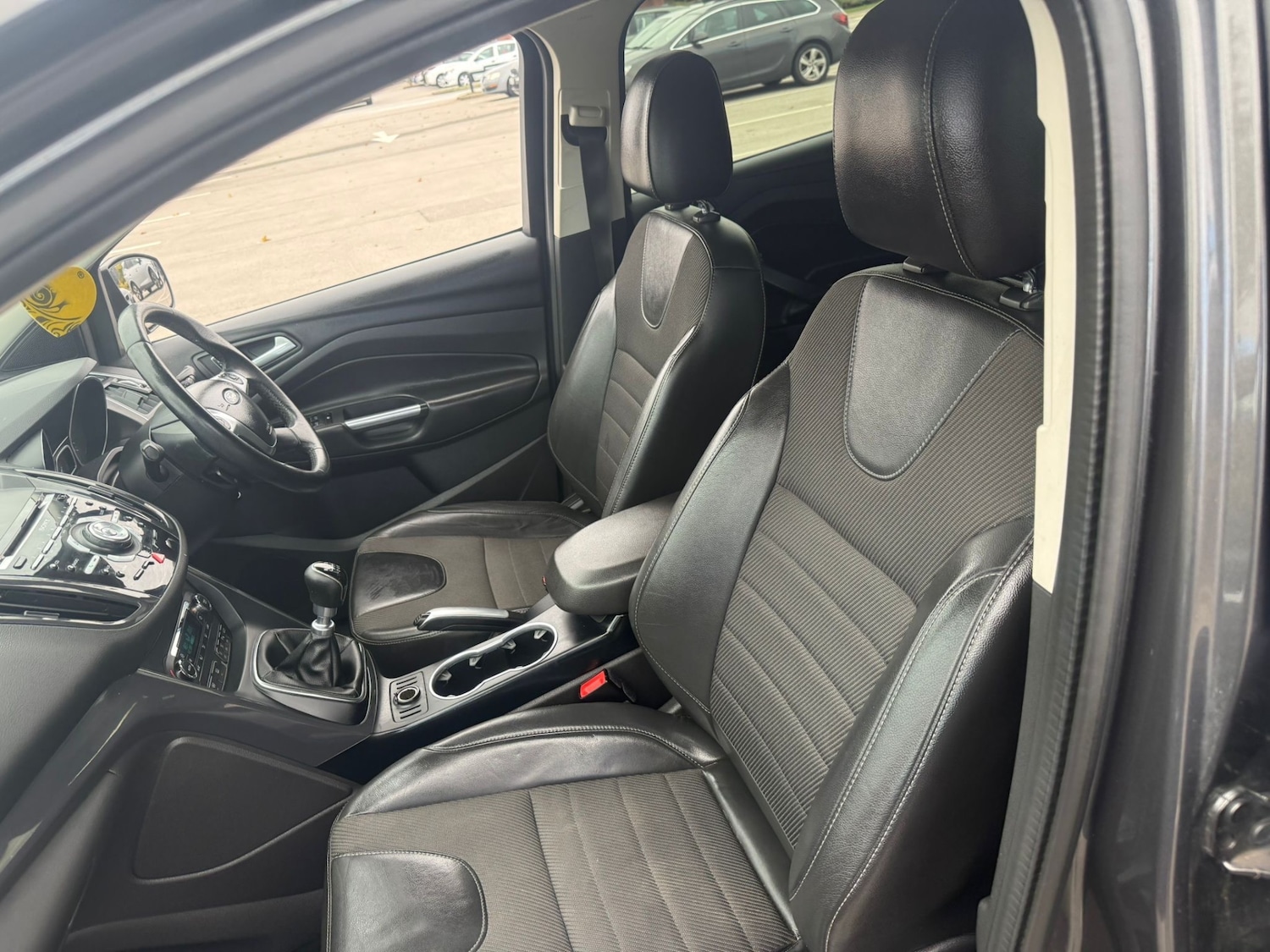 Used Ford Kuga 2015 for sale - 76904443: Photo 32