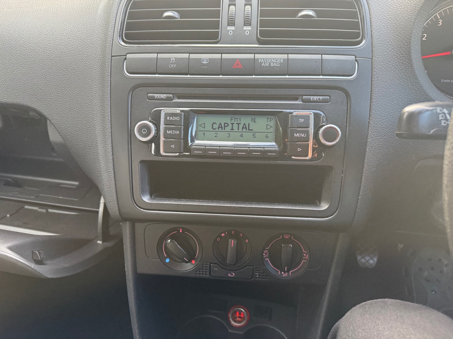 Used Volkswagen Polo 2009 for sale - 77744375: Photo 45