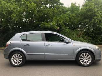 2004 (04) - 1.8i 16V Design 5dr Auto