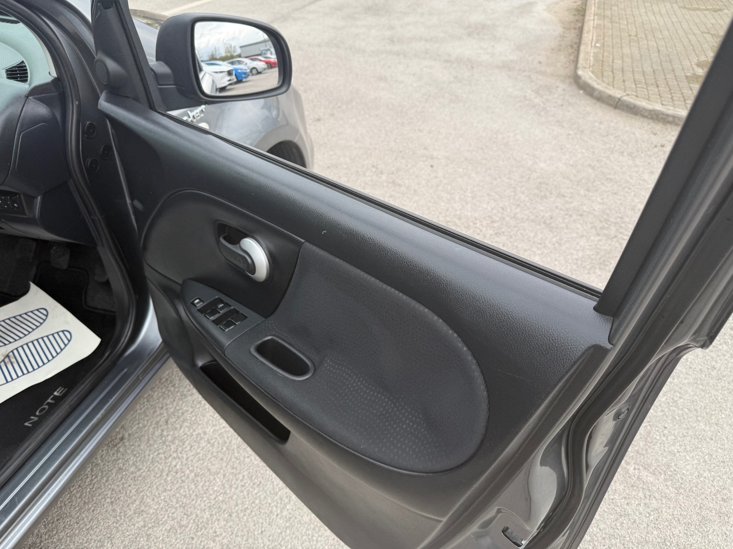 Used Nissan Note 2013 for sale - 78067615: Photo 33