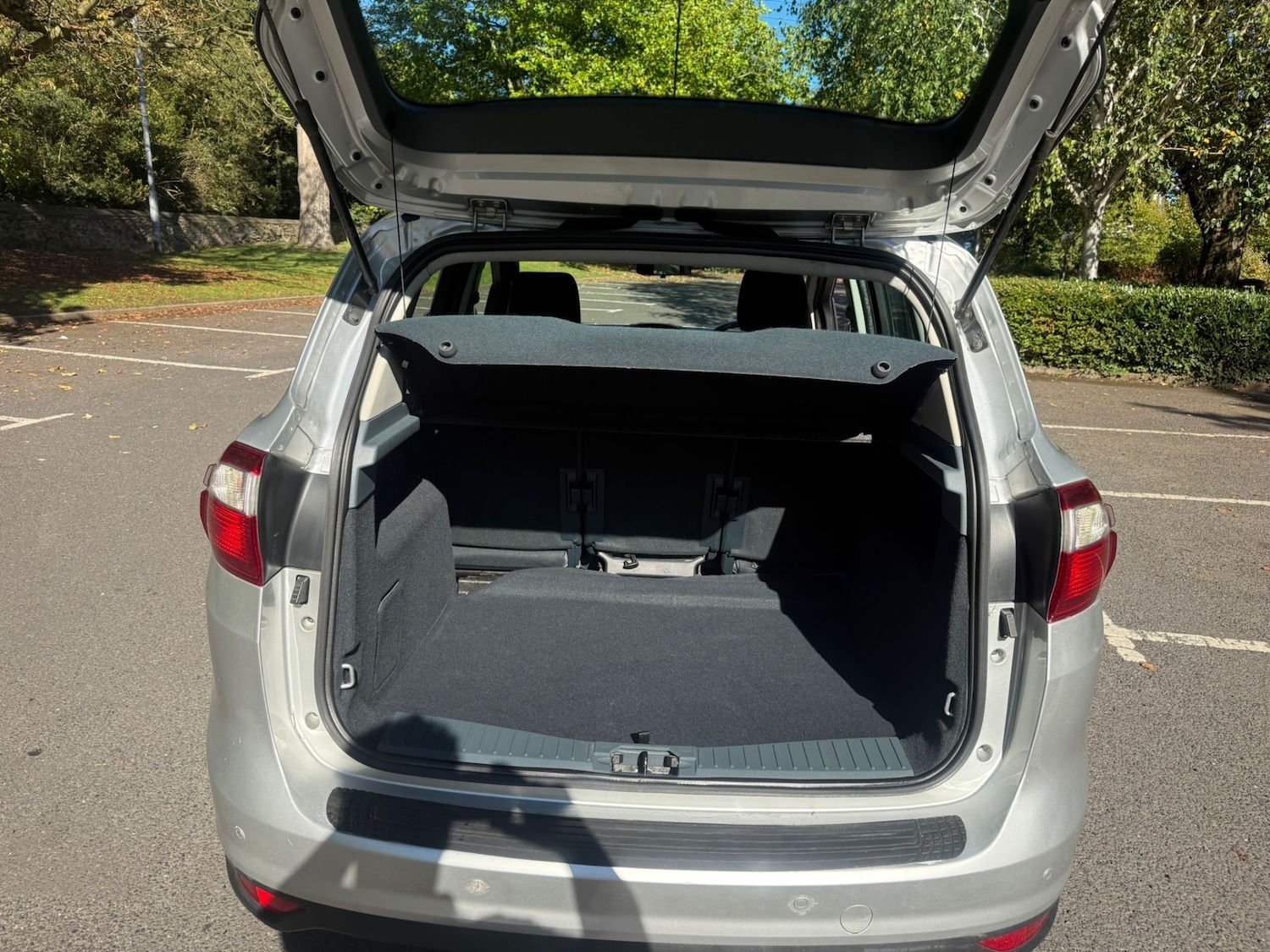 Used Ford C-Max 2012 for sale - 75969290: Photo 16